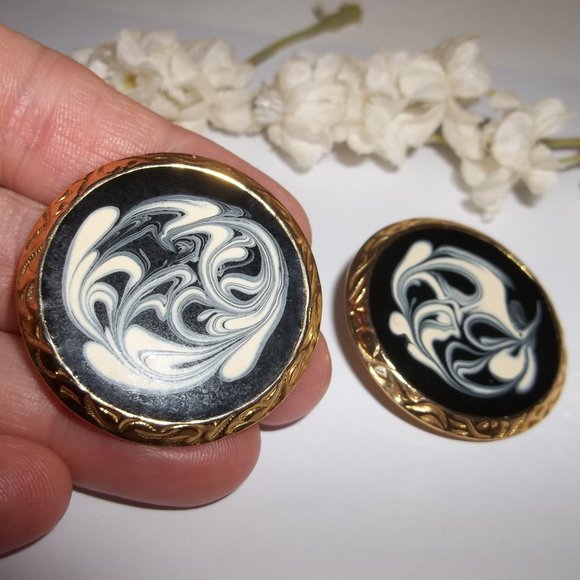 VINTAGE Earrings Black Cream Gold Swirl Circle Statement Jewelry Set Pair A018 - Picture 5 of 5